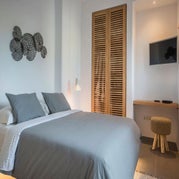 aether-mykonos-30-standard-r1hfg6.jpg