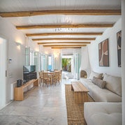 villa-mira-mykonos-17-standard.jpg