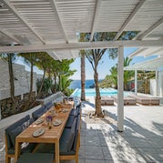 villa-mira-mykonos-2-standard.jpg