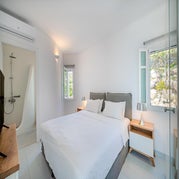 villa-mira-mykonos-47-standard.jpg