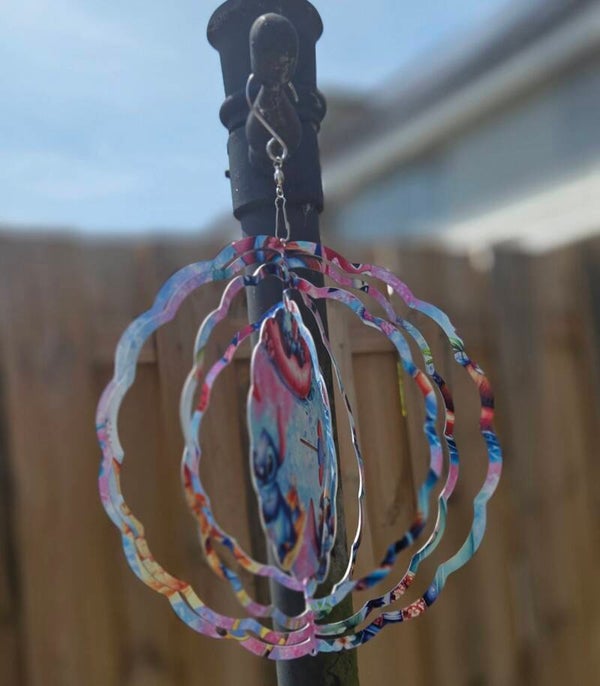 Wind spinner blanco