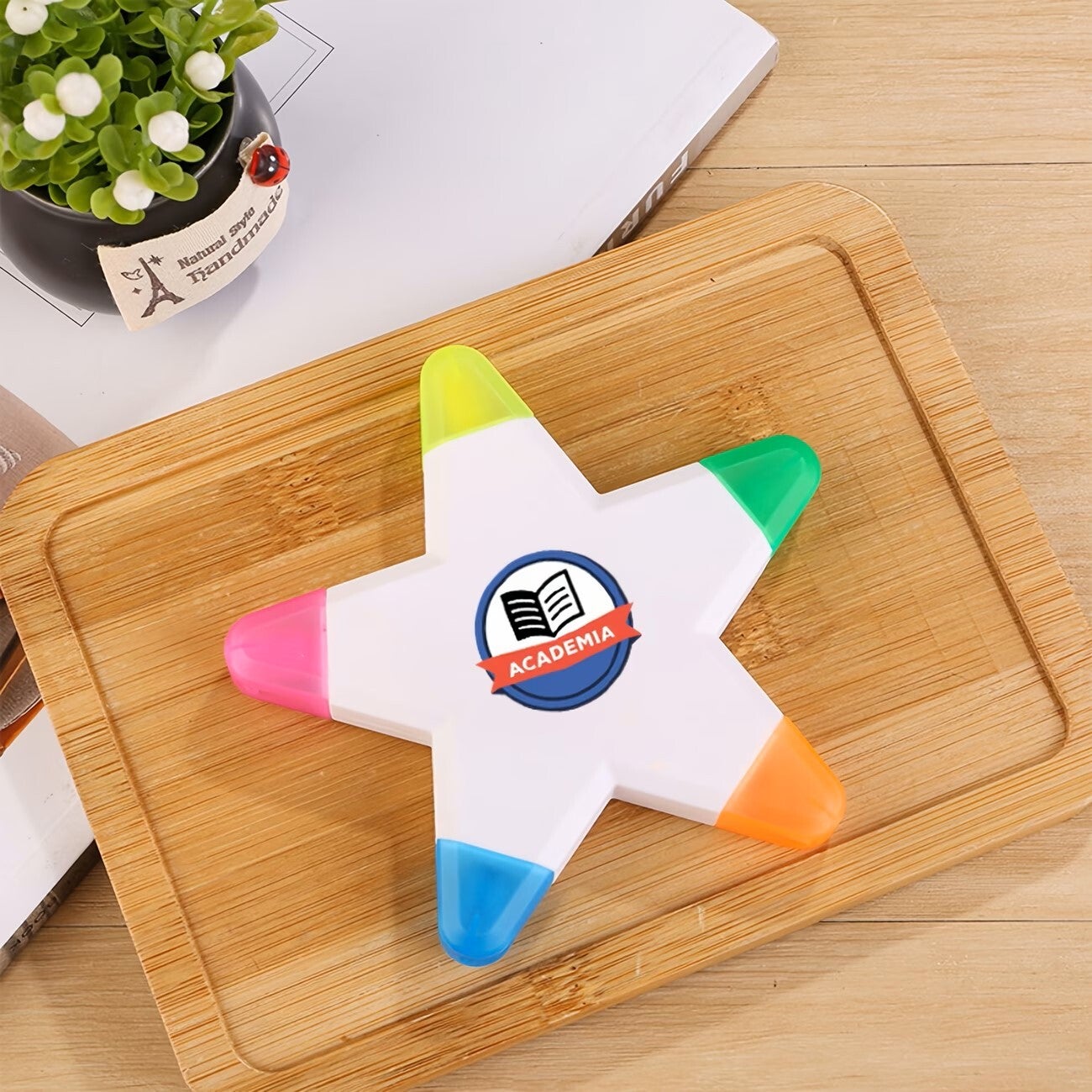 Textmarker als Stern und Logo