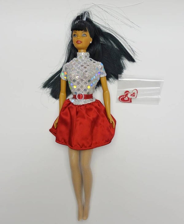 1999 Special Edition xxxooo Valentines Barbie AA Version