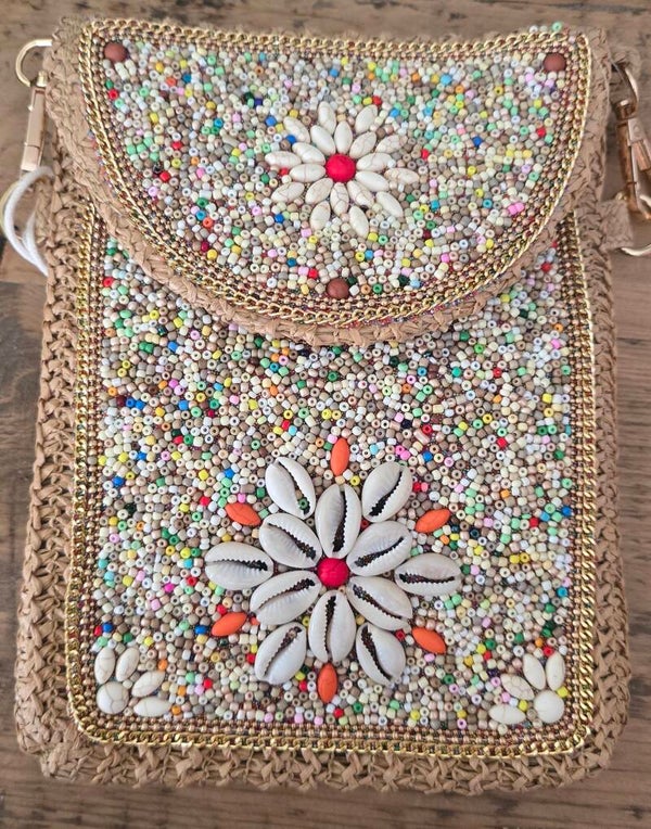 ✨ Telefoontasje – Boho Shell 🤍