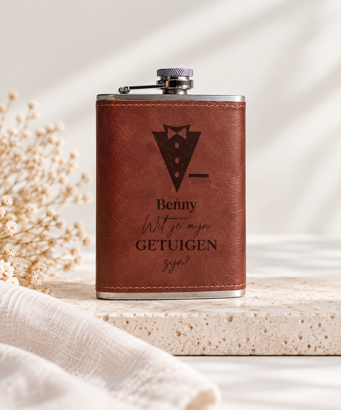 getuigen - lederen heupflesje