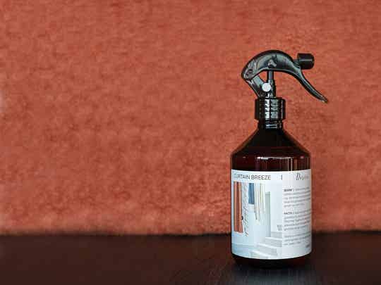 Curtain Breeze Desire