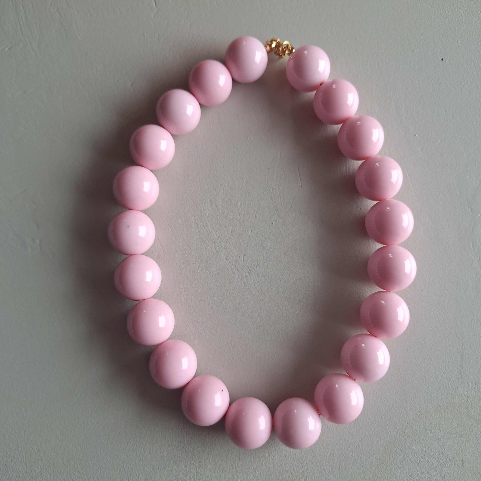 Lichtroze bubbel ketting 20 mm