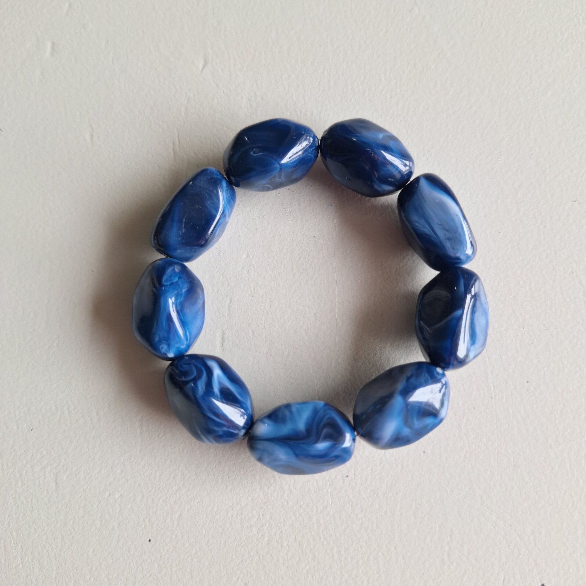 Blauwe nugget armband M