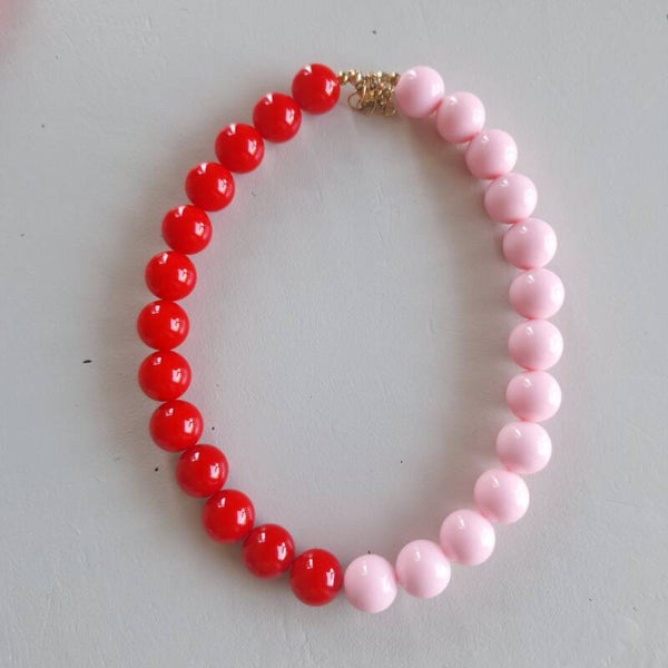 Roze rode bubbel ketting