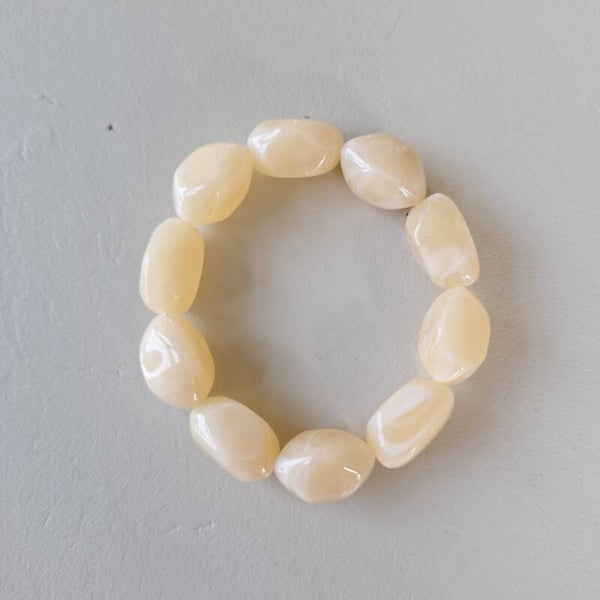Creme gele nugget armband