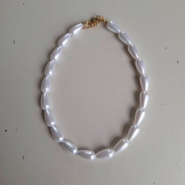 Witte pearl drop ketting