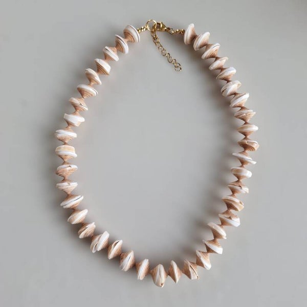 Schelpen ketting