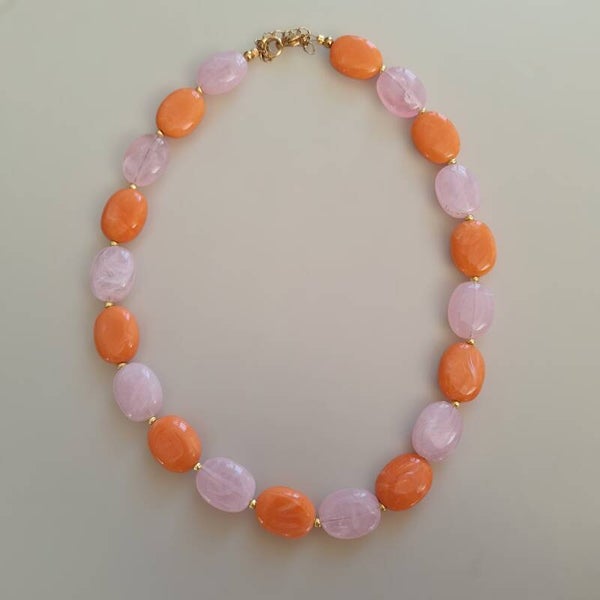 Roze oranje ovale kralen ketting