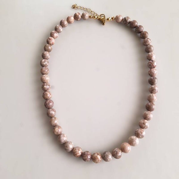 Beige natuursteen ketting