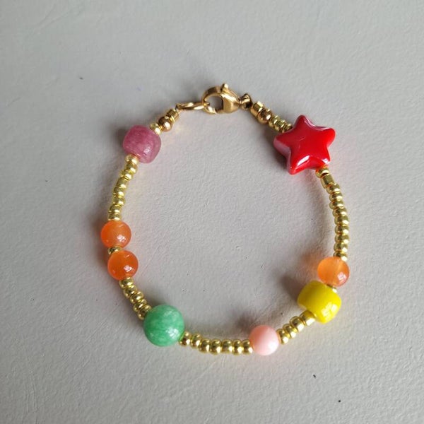 Vrolijke armband