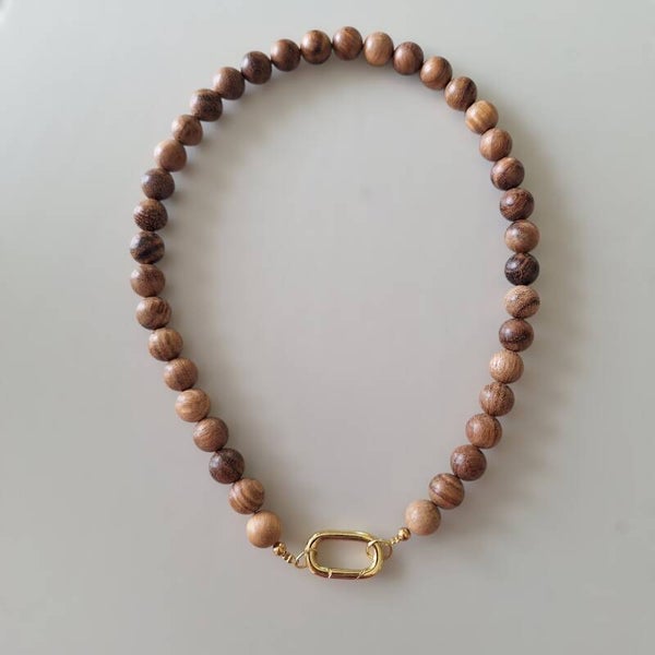 Bruine houten ketting