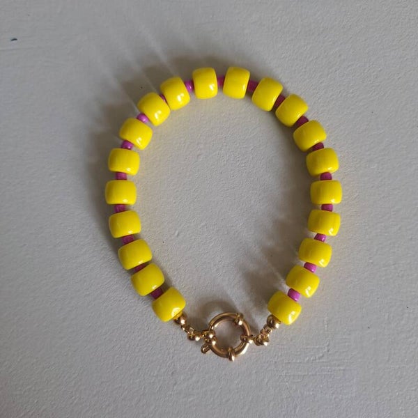 Geel lila armband