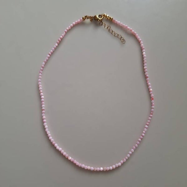 Lichtroze parel schelpjes ketting