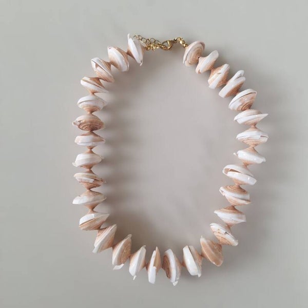 Schelpen ketting L