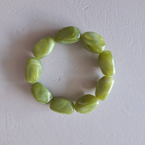 Groene nugget armband M
