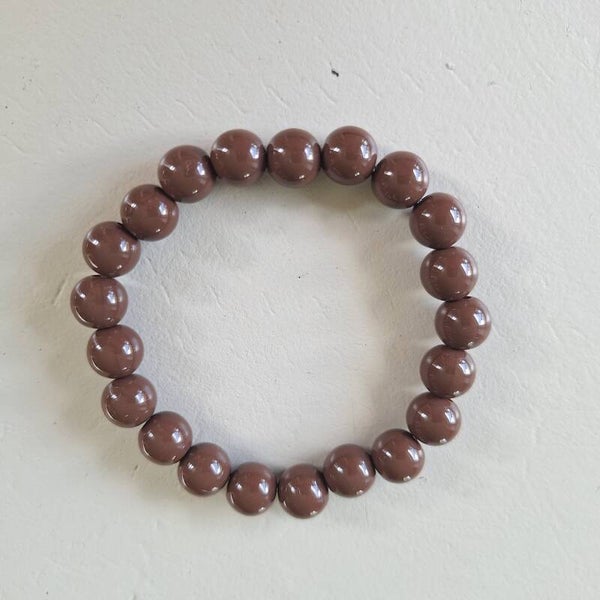 Bruine bollen armband M