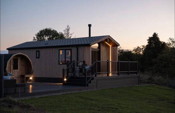 🌲✨ WIN A LUXURY CABIN GETAWAY FOR 2 ✨🌲