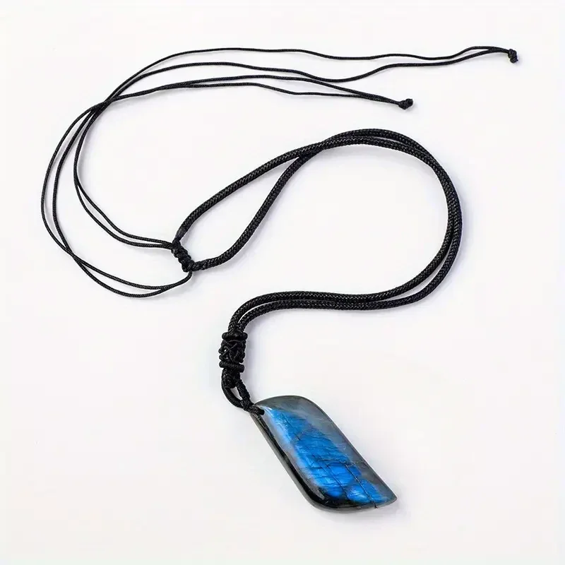 COLGANTE ESCUDO MÁGICO DE LABRADORITA