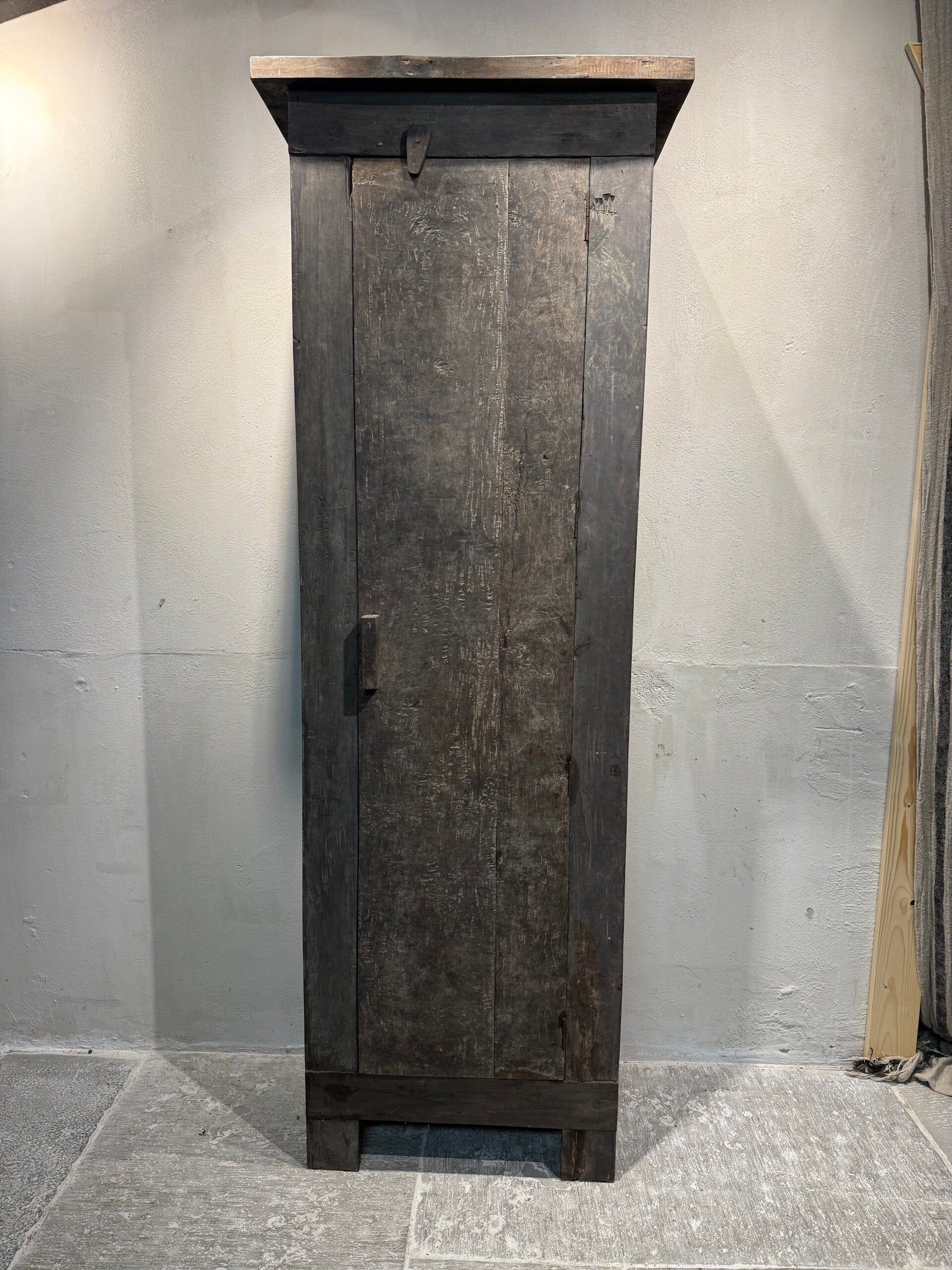 Old messing - smalle kast