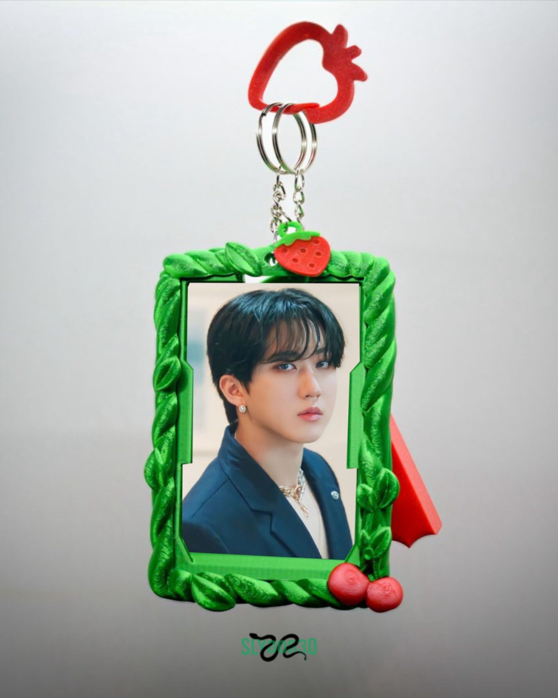 K Pop Photocard Holder mit Aufbewahrung – Erdbeer-Design