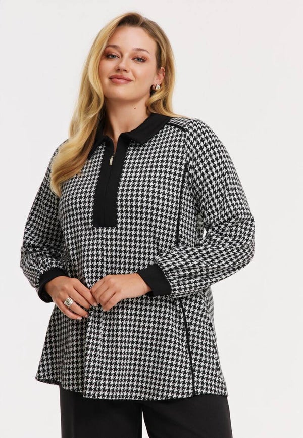Yoek 35424  Tunic Flare Check