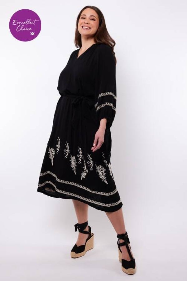 Exxcellent Fauna Dresss