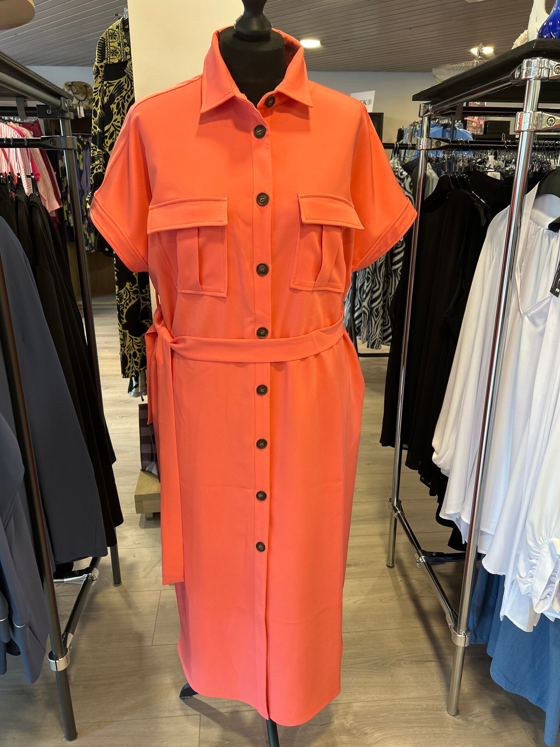 Only M 230.72 Jurk Doorknoop Fragola