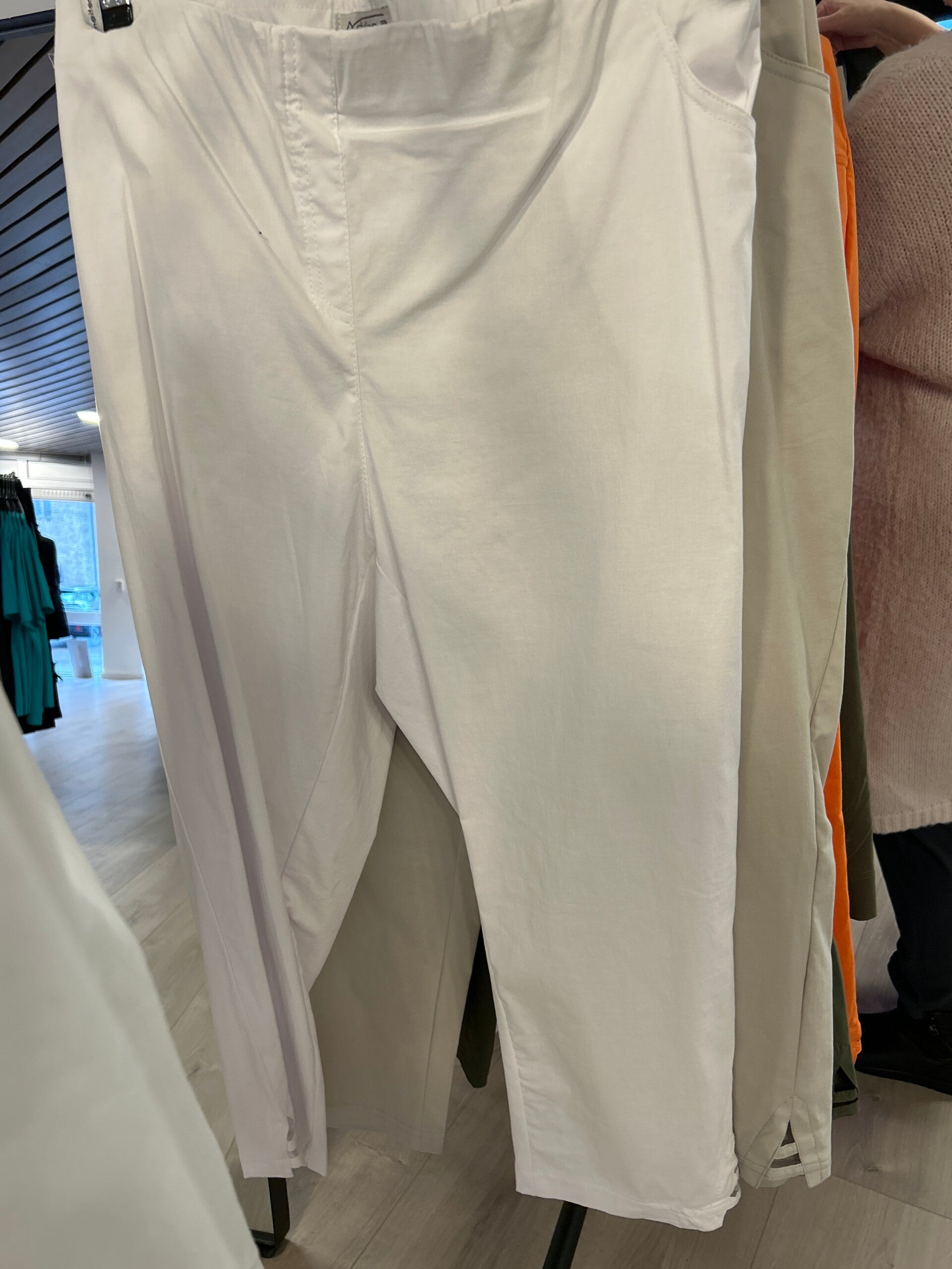 Adelina 7/8 uitgewerkte onderkant