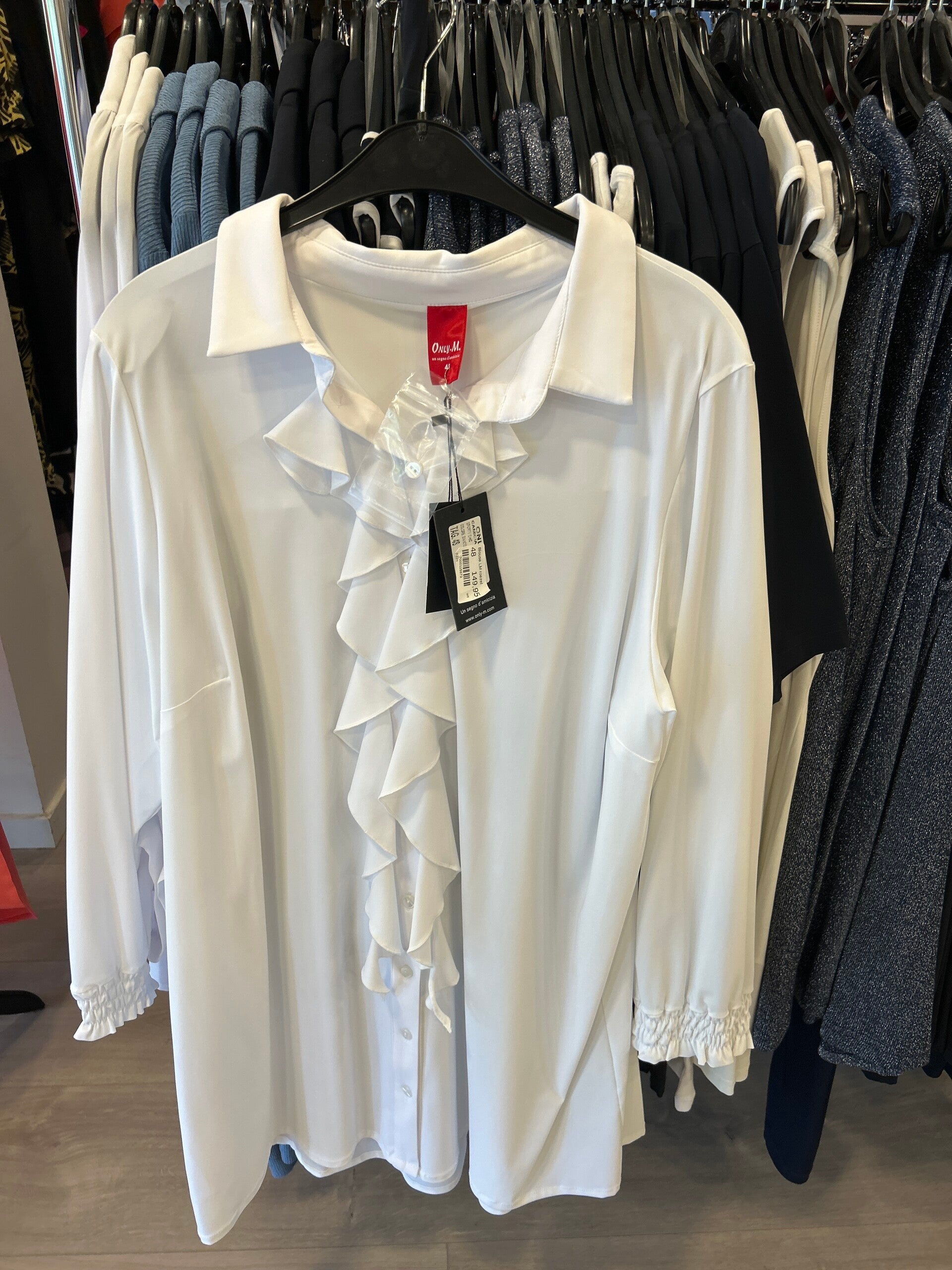 Only M 022 Roezel Blouse Wit Laatste Maat