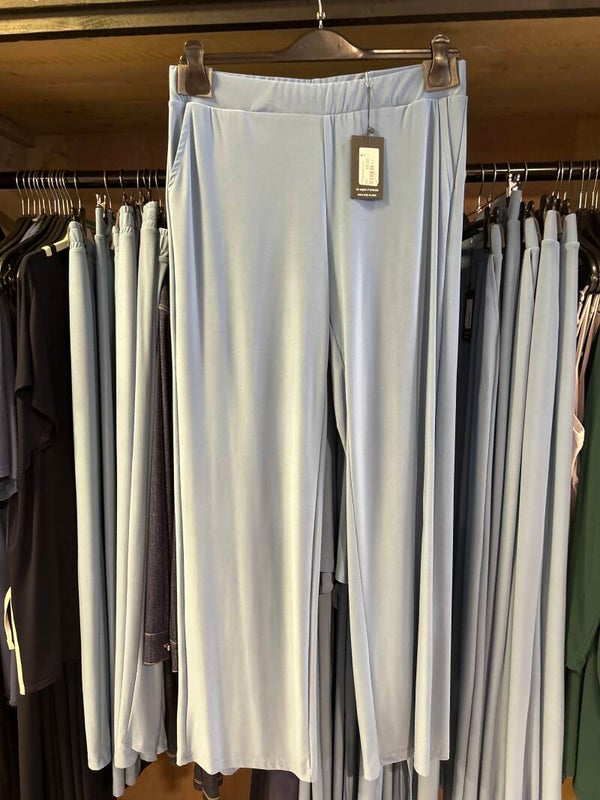 Only M Basis 195 Dolce pantalon wijd Licht Blauw (lavanda)