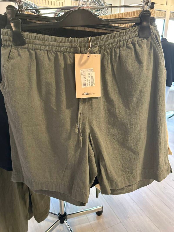 Wasabi short Olijf
