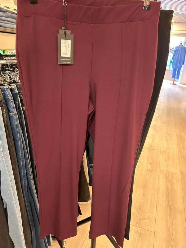 Only M 044 Broek Strong opgestikte deelnaad  Vino Rosso