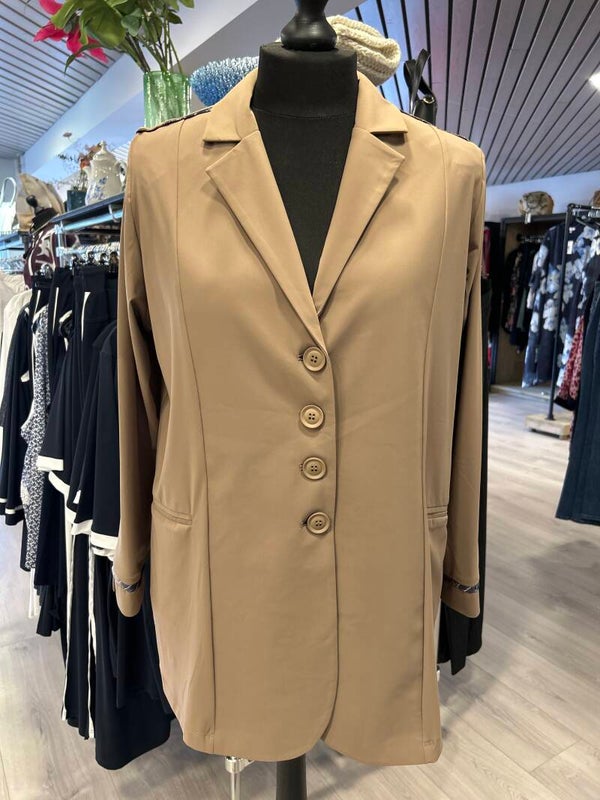 Only M blazer 4 knoops Cappucino Special Made