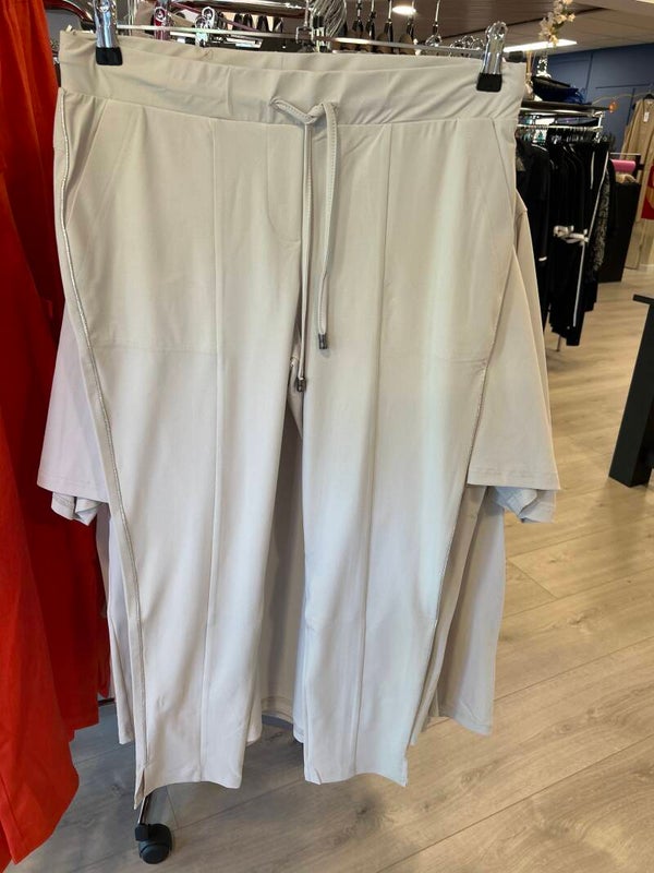 Only M 048 7/8 broek Pique Carrara
