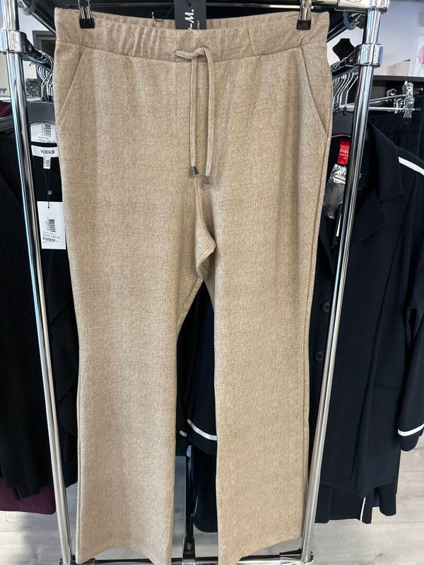 Only M 224.99 Pantalon Flair Punto Puntini