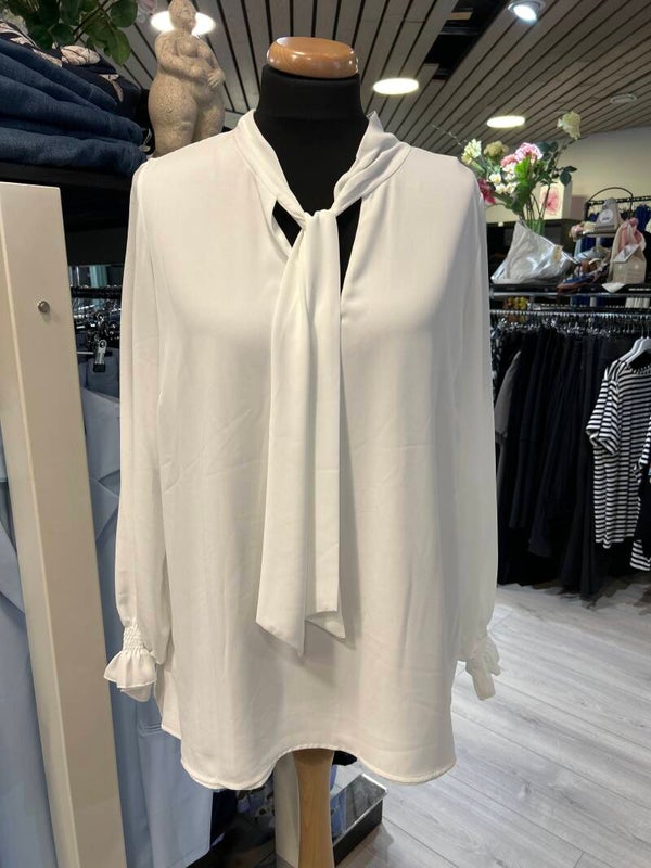 Only M 234.84 tuniek roezelmanchet Panna