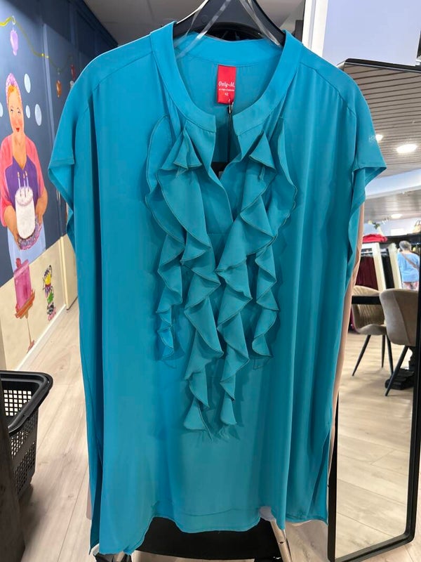 Only M 41 Blouse Gala met Roezel Azurro