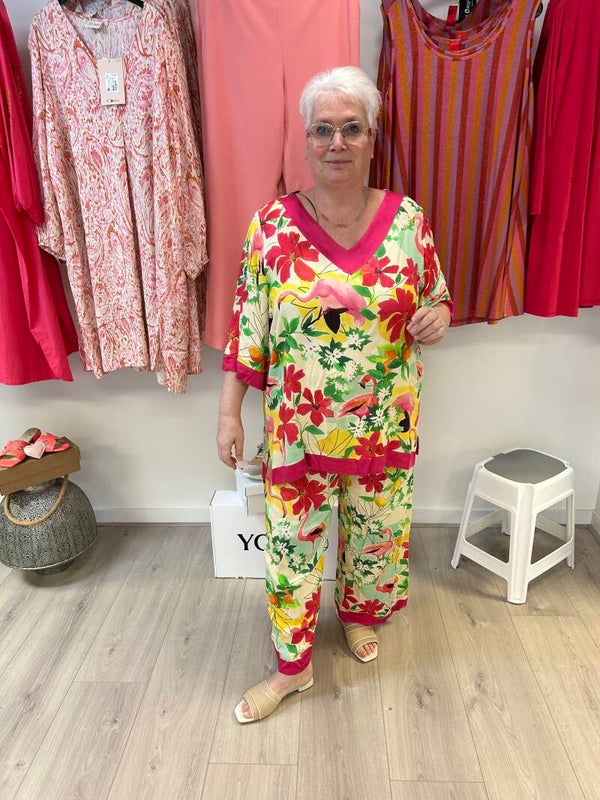 Anvito Adele Broek