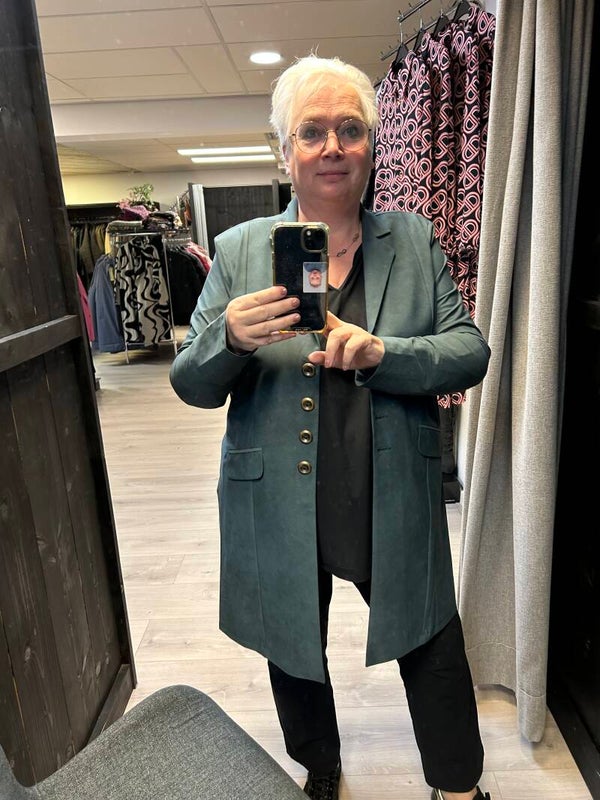 Only M 225.51 Blazer Petrolia