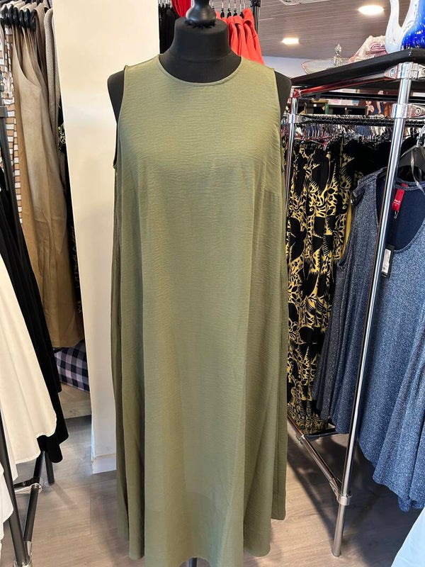 MAT 8501.7129 Olijf Dress