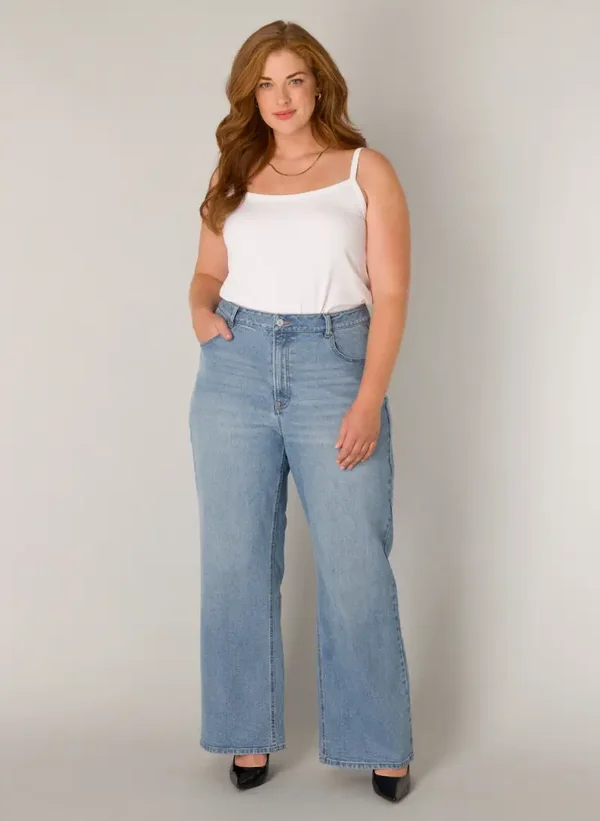 Base Level Curve Jeans Amylia Light Blue