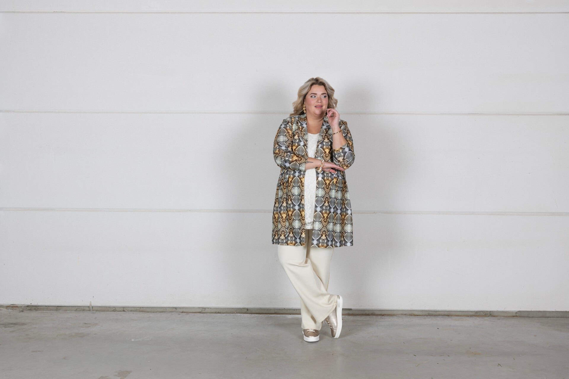 Only M 230.17 Blazer Lang Snake Travel