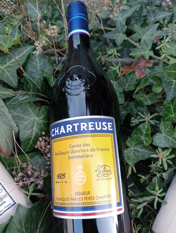 Cuvées spéciales Liqueur du 9ᵉ Centenaire