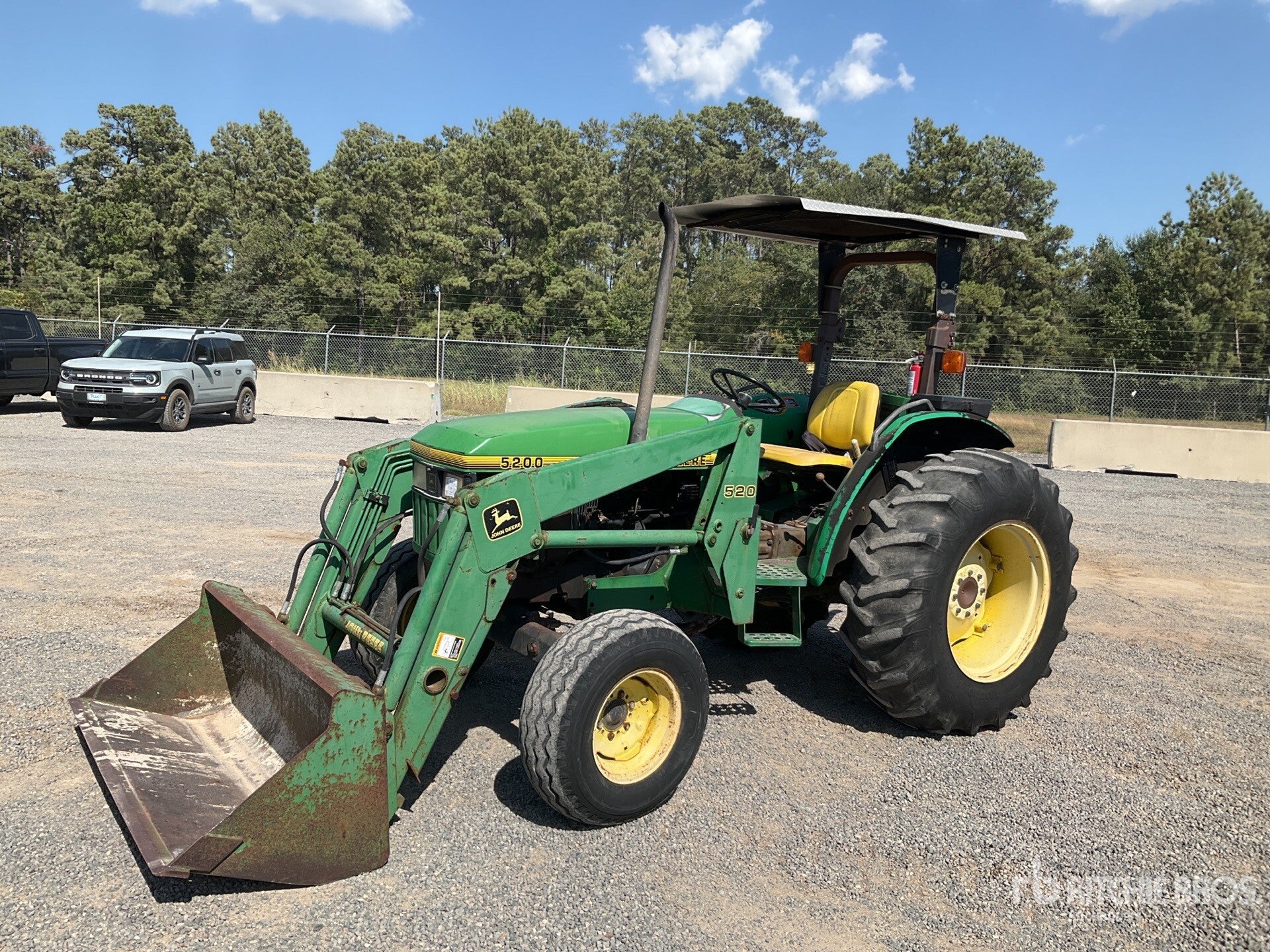5200 2WD  JOHN DEERE 1993