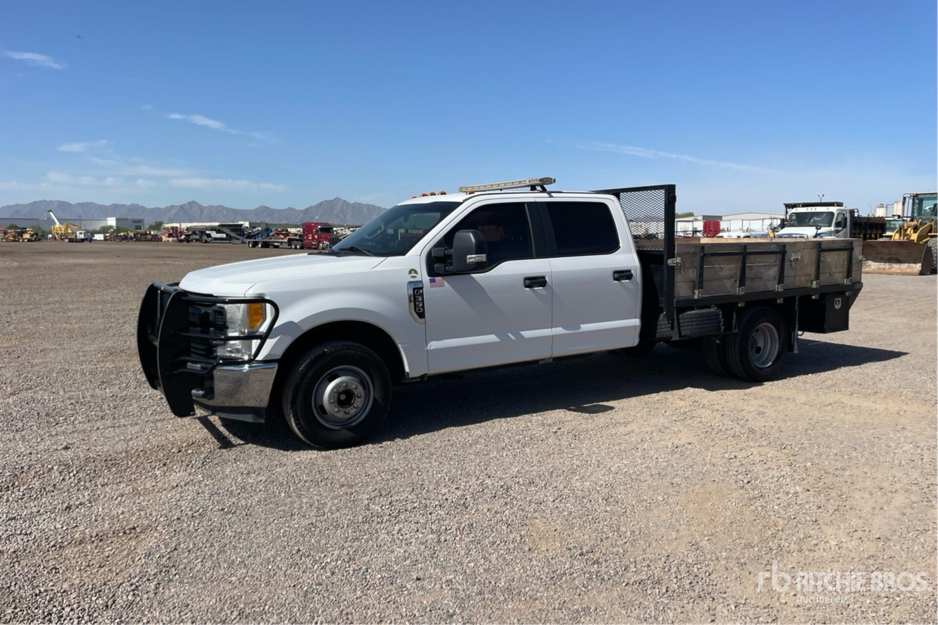 4X2 XL FORD F-350 2017
